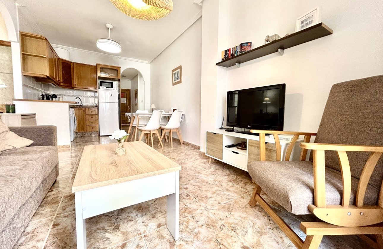 Resale - Apartment / flat - Cabo Roig