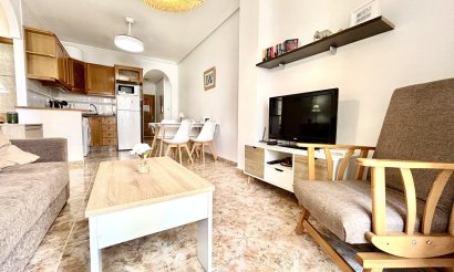 Resale - Apartment / flat - Cabo Roig