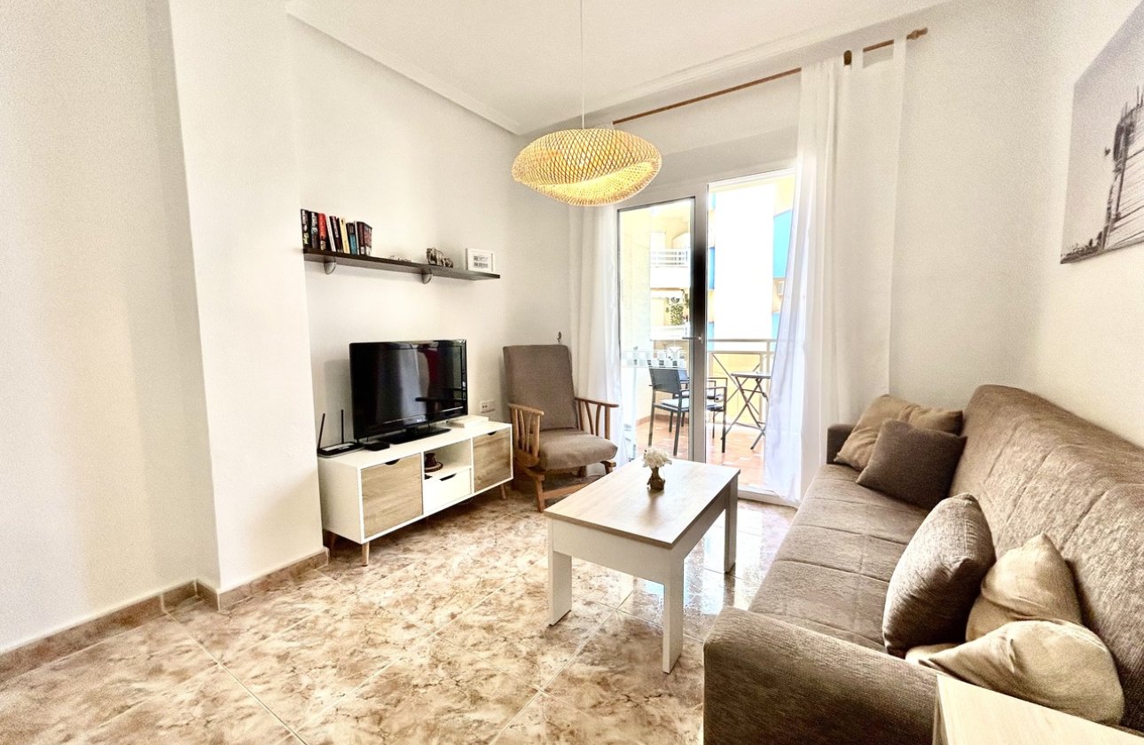 Resale - Apartment / flat - Cabo Roig