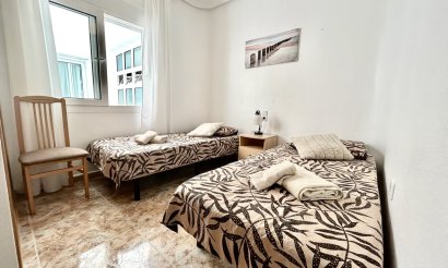Resale - Apartment / flat - Cabo Roig
