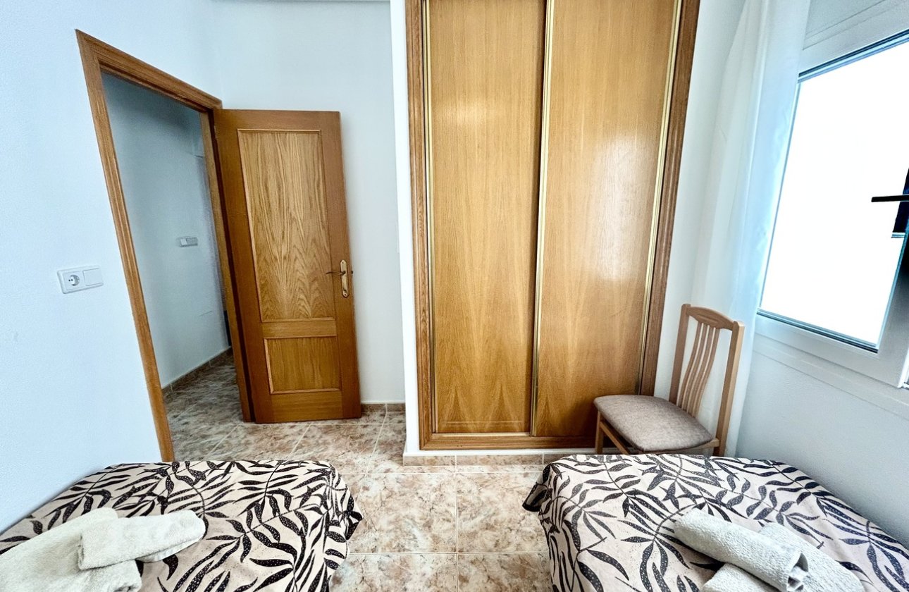 Resale - Apartment / flat - Cabo Roig