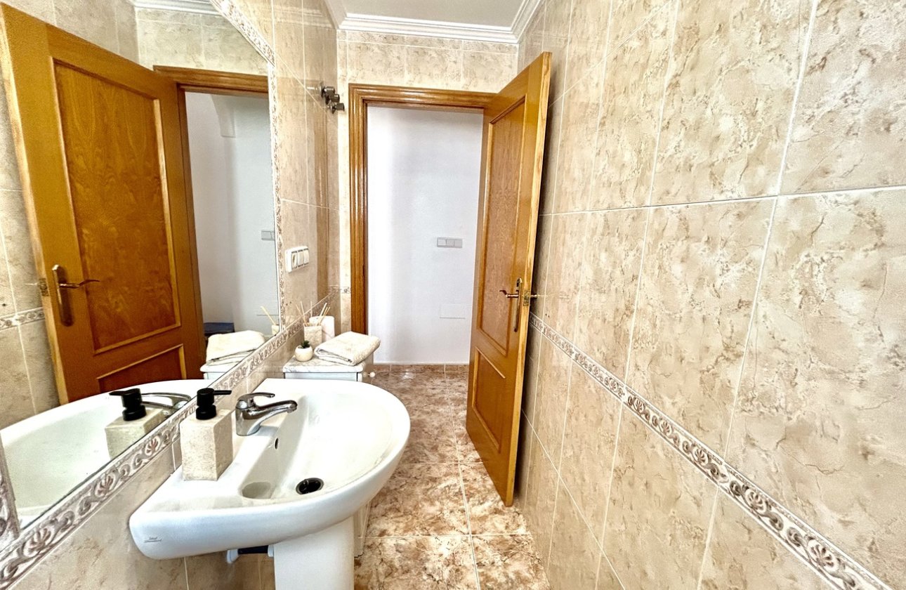 Resale - Apartment / flat - Cabo Roig