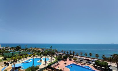 Resale - Apartment / flat - Cabo Roig
