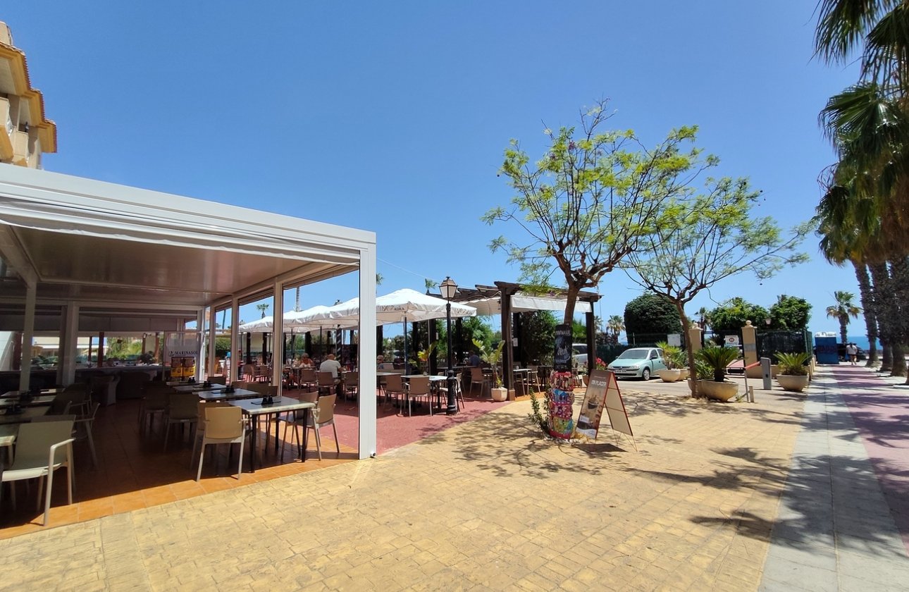 Resale - Apartment / flat - Cabo Roig