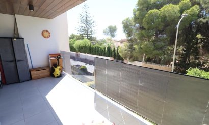 Resale - Apartment / flat - Orihuela Costa - Campoamor