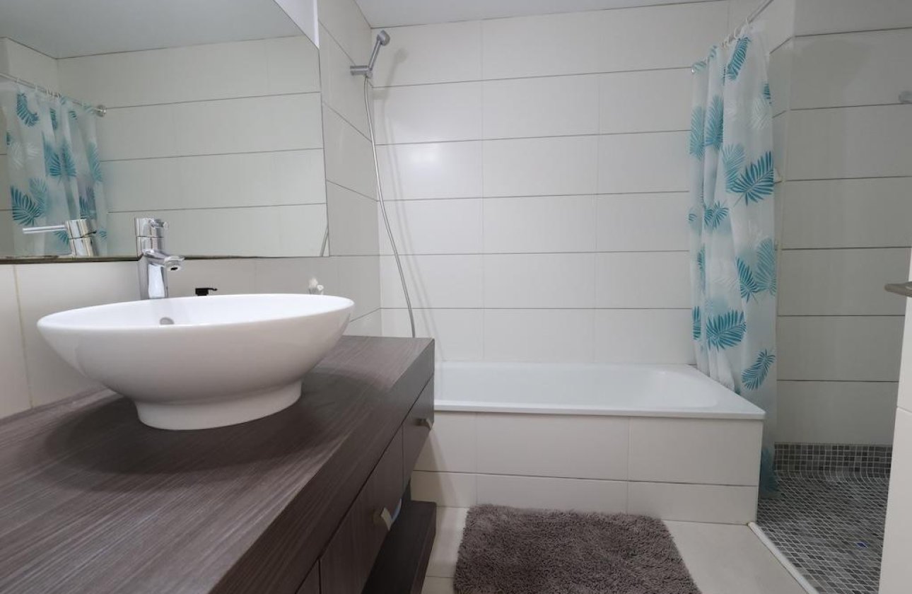Resale - Apartment / flat - Orihuela Costa - Campoamor