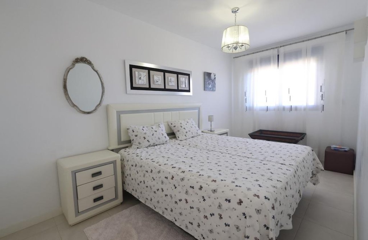 Resale - Apartment / flat - Orihuela Costa - Campoamor
