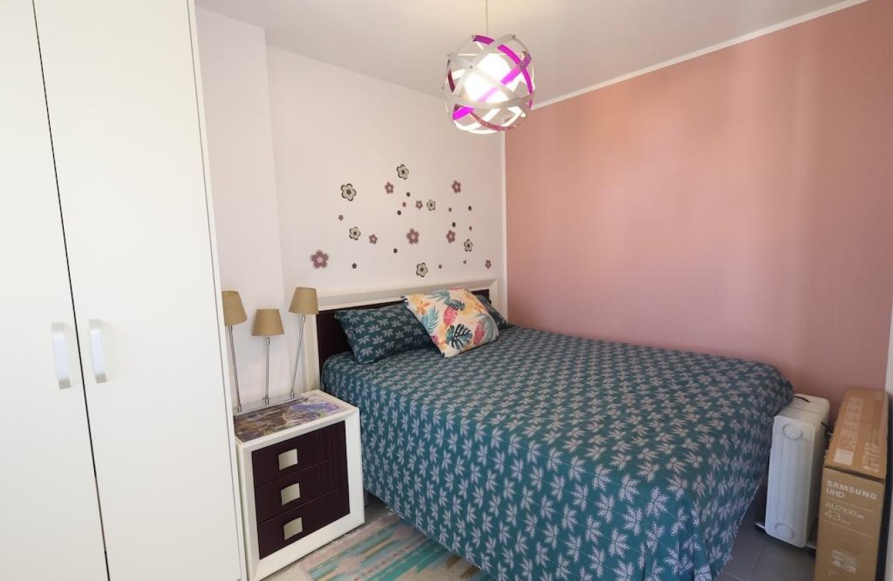 Resale - Apartment / flat - Orihuela Costa - Campoamor