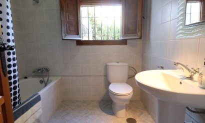 Resale - Villa - Orihuela Costa - Cabo Roig