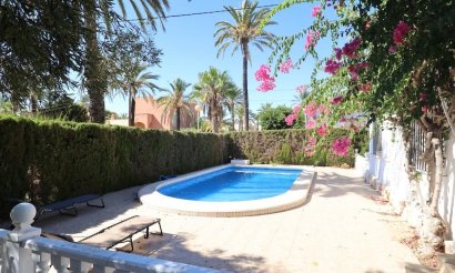Resale - Villa - Orihuela Costa - Cabo Roig