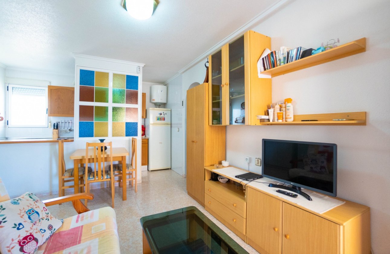 Resale - Apartment / flat - Torrevieja - Los Balcones