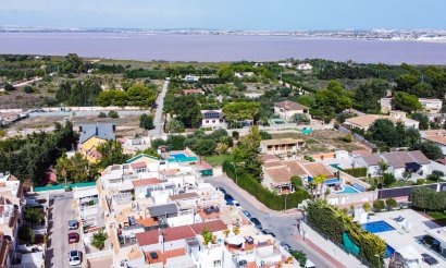 Resale - Apartment / flat - Torrevieja - Los Balcones