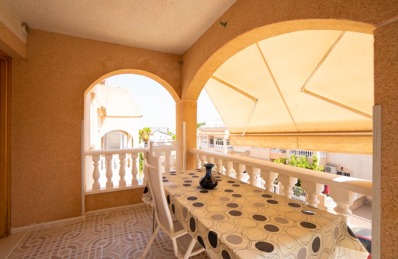Resale - Apartment / flat - Torrevieja - Los Balcones