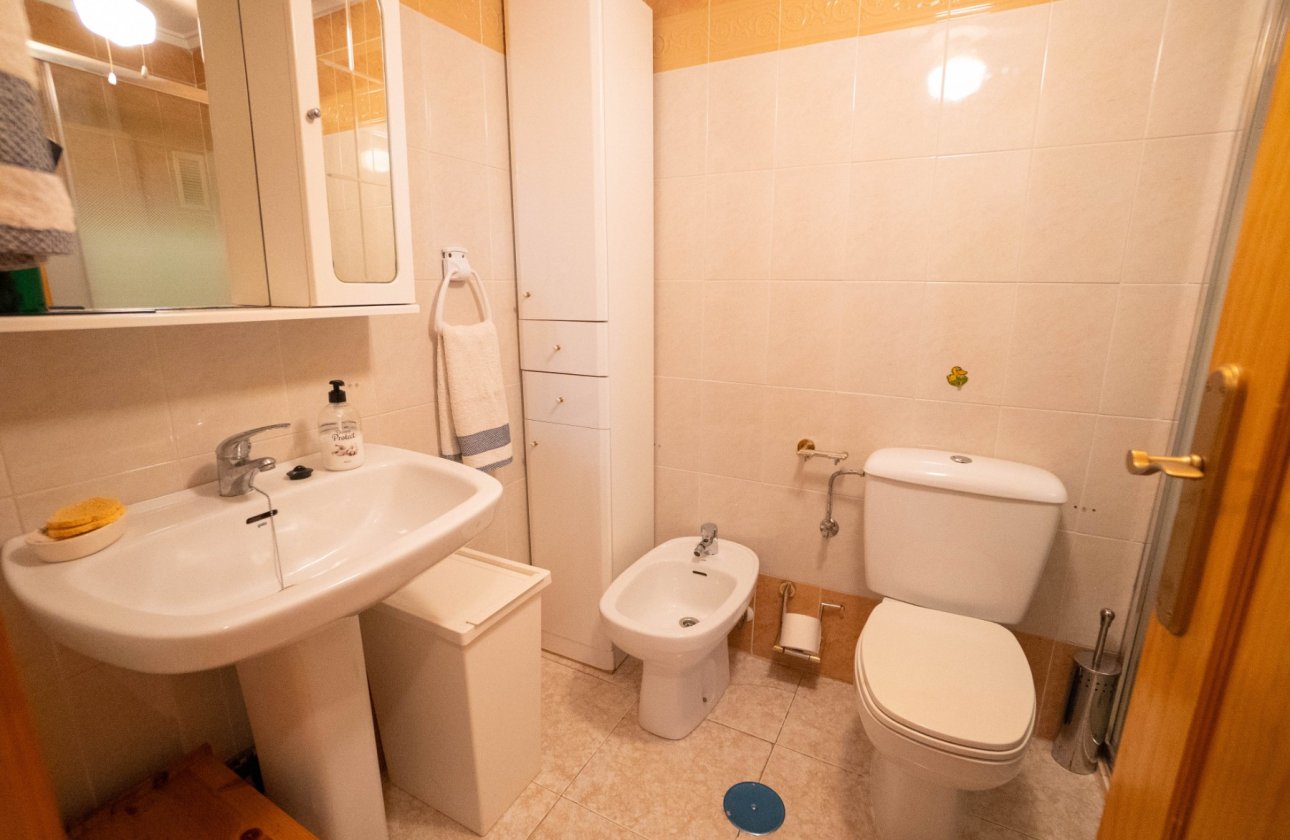 Resale - Apartment / flat - Torrevieja - Los Balcones