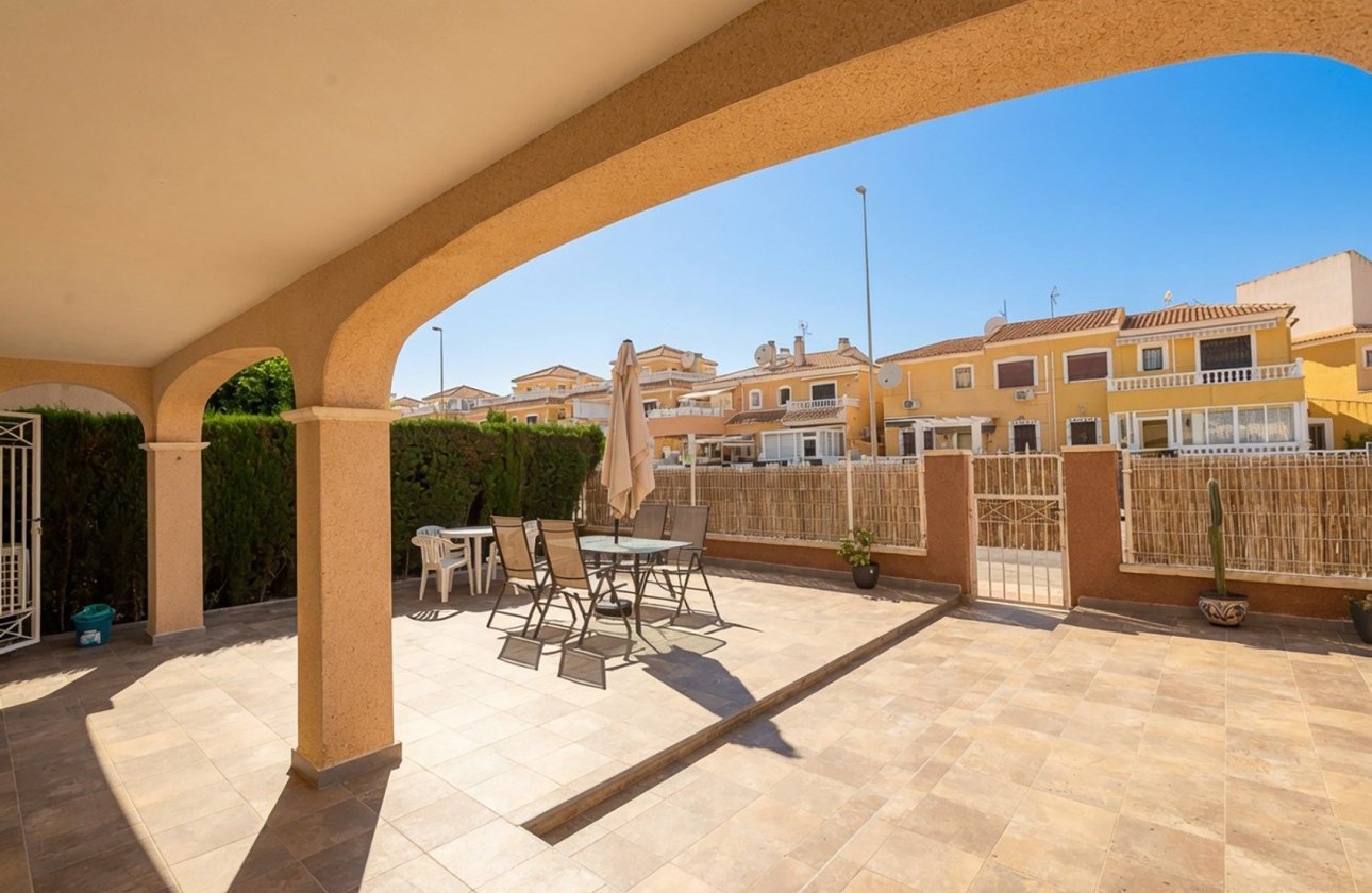 Resale - Apartment / flat - Orihuela Costa - Playa Flamenca
