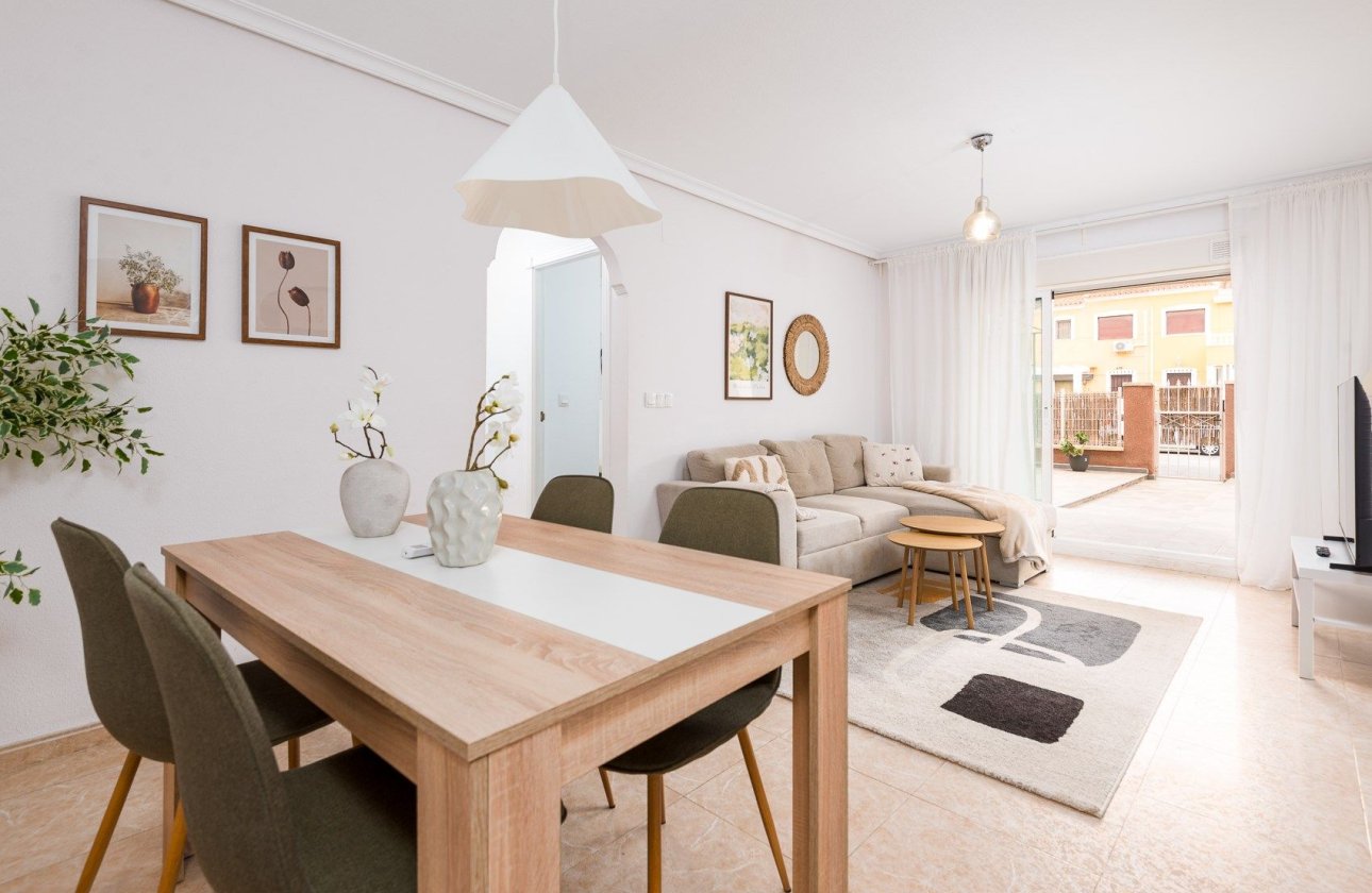 Resale - Apartment / flat - Orihuela Costa - Playa Flamenca