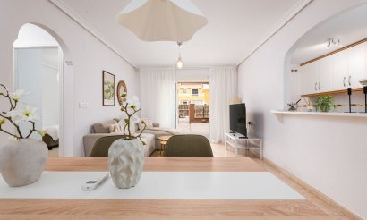 Resale - Apartment / flat - Orihuela Costa - Playa Flamenca