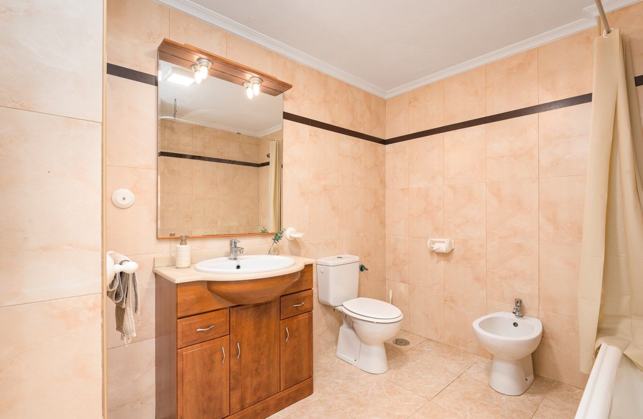 Resale - Apartment / flat - Orihuela Costa - Playa Flamenca