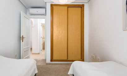 Resale - Apartment / flat - Orihuela Costa - Playa Flamenca