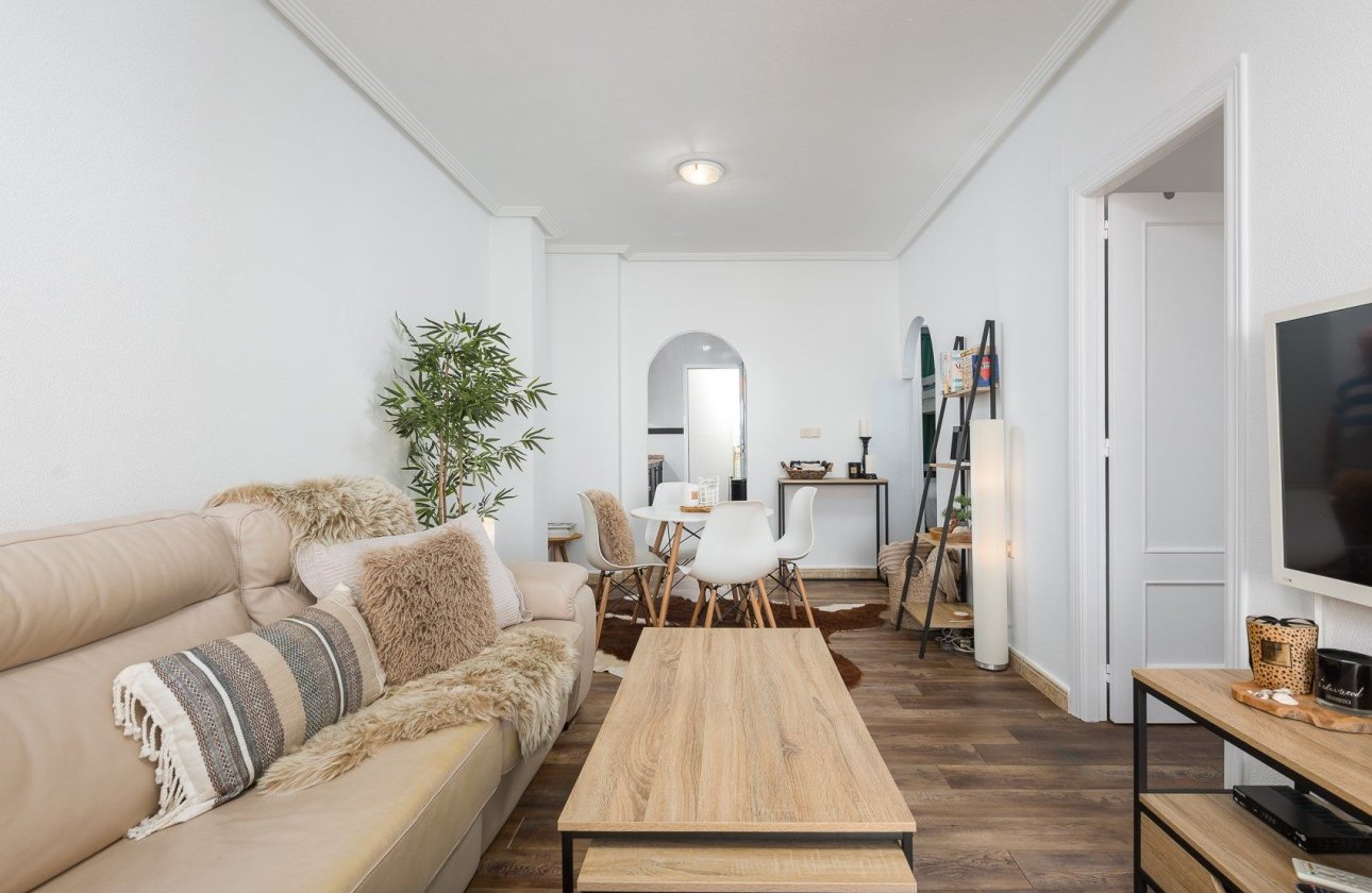 Revente - Appartement - Punta Prima