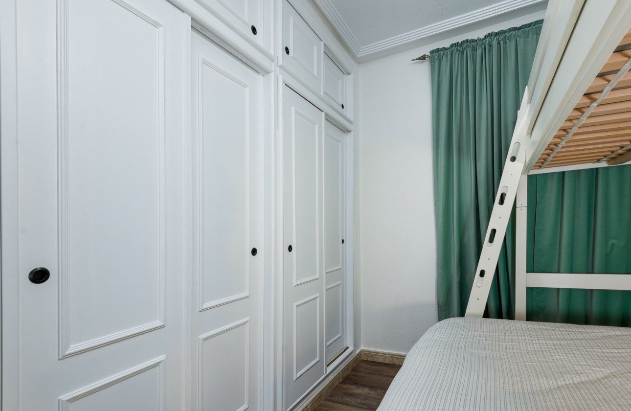 Revente - Appartement - Punta Prima