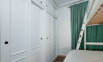 Revente - Appartement - Punta Prima