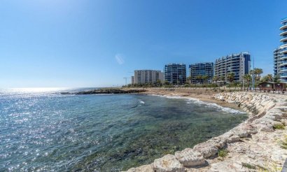Resale - Apartment / flat - Torrevieja - Punta prima
