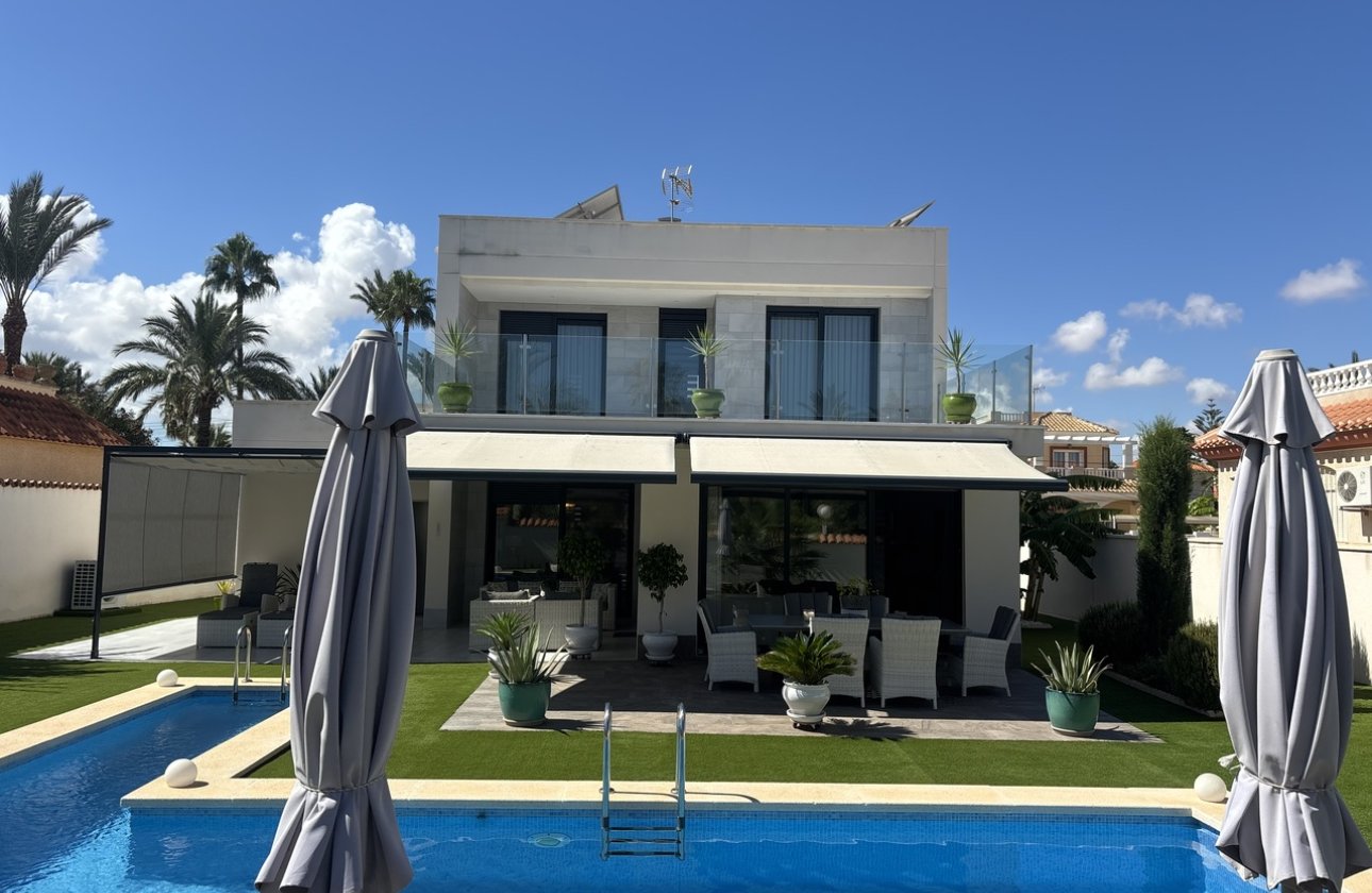Revente - Villa - Los Urrutias