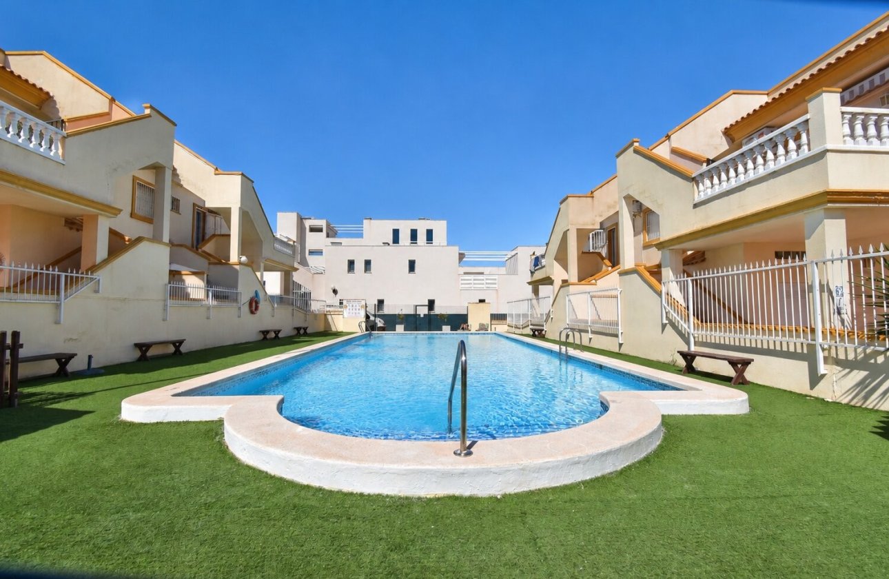 Resale - Apartment / flat - Orihuela Costa - Playa Flamenca