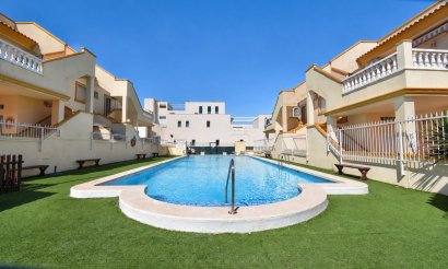 Resale - Apartment / flat - Orihuela Costa - Playa Flamenca