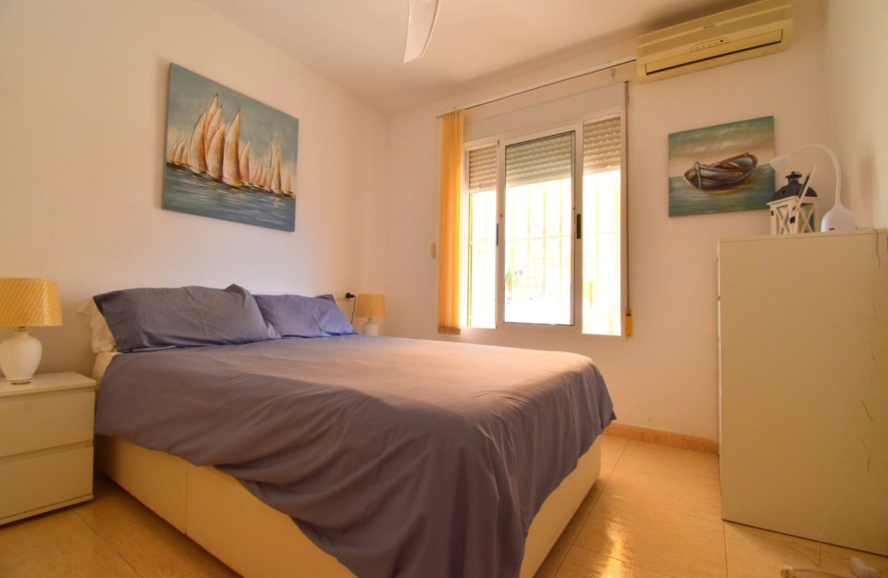 Resale - Apartment / flat - Orihuela Costa - Playa Flamenca