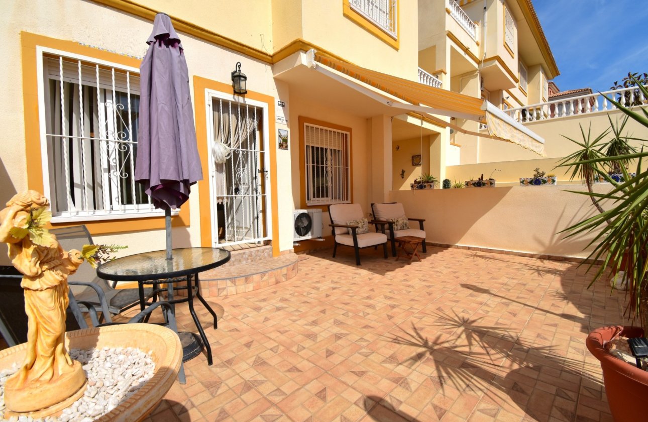 Resale - Apartment / flat - Orihuela Costa - Playa Flamenca