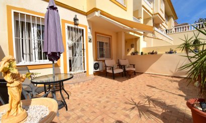 Resale - Apartment / flat - Orihuela Costa - Playa Flamenca