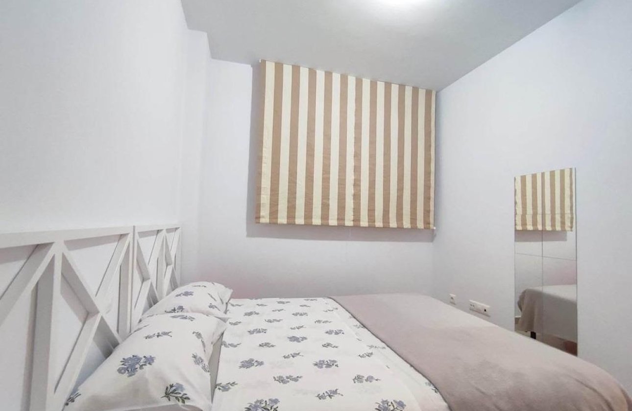 Resale - Apartment / flat - Orihuela Costa - Punta Prima