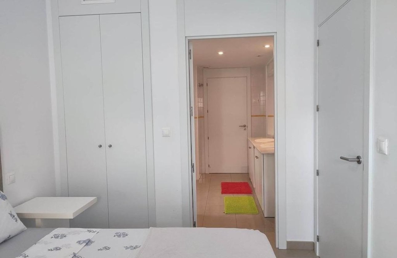 Resale - Apartment / flat - Orihuela Costa - Punta Prima