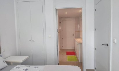 Resale - Apartment / flat - Orihuela Costa - Punta Prima