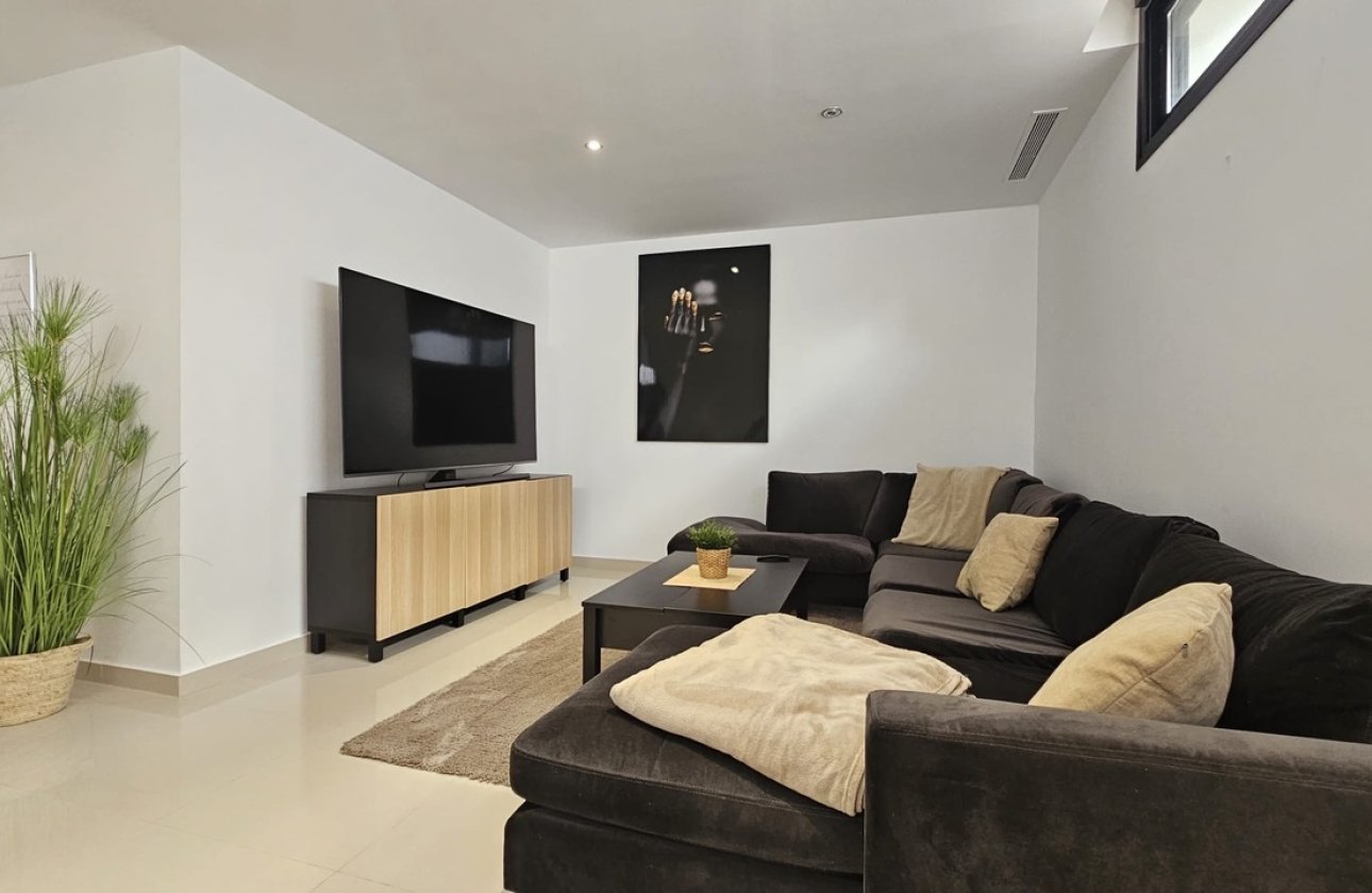 Revente - Villa - Orihuela Costa - Villamartin