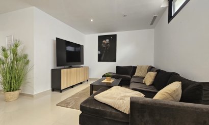 Revente - Villa - Orihuela Costa - Villamartin