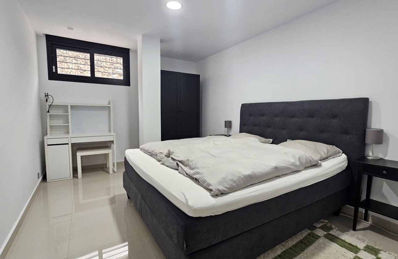 Revente - Villa - Orihuela Costa - Villamartin
