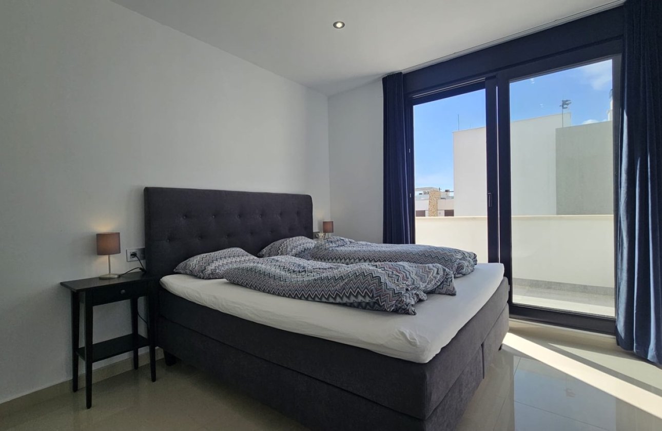 Revente - Villa - Orihuela Costa - Villamartin