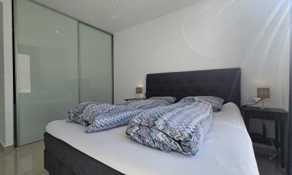 Revente - Villa - Orihuela Costa - Villamartin