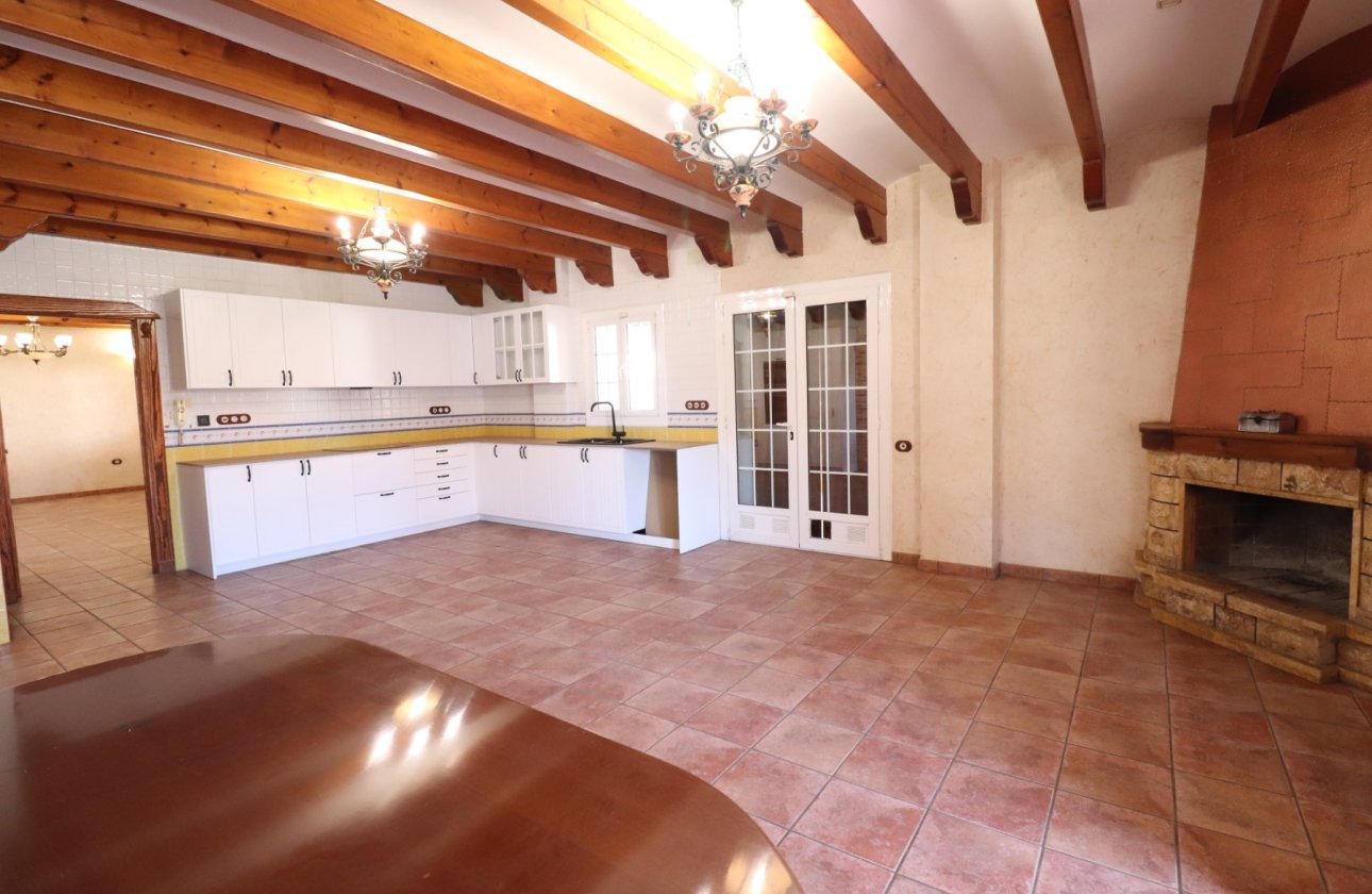 Resale - Villa - Formentera del Segura - Formentera - Village