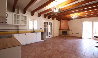 Resale - Villa - Formentera del Segura - Formentera - Village