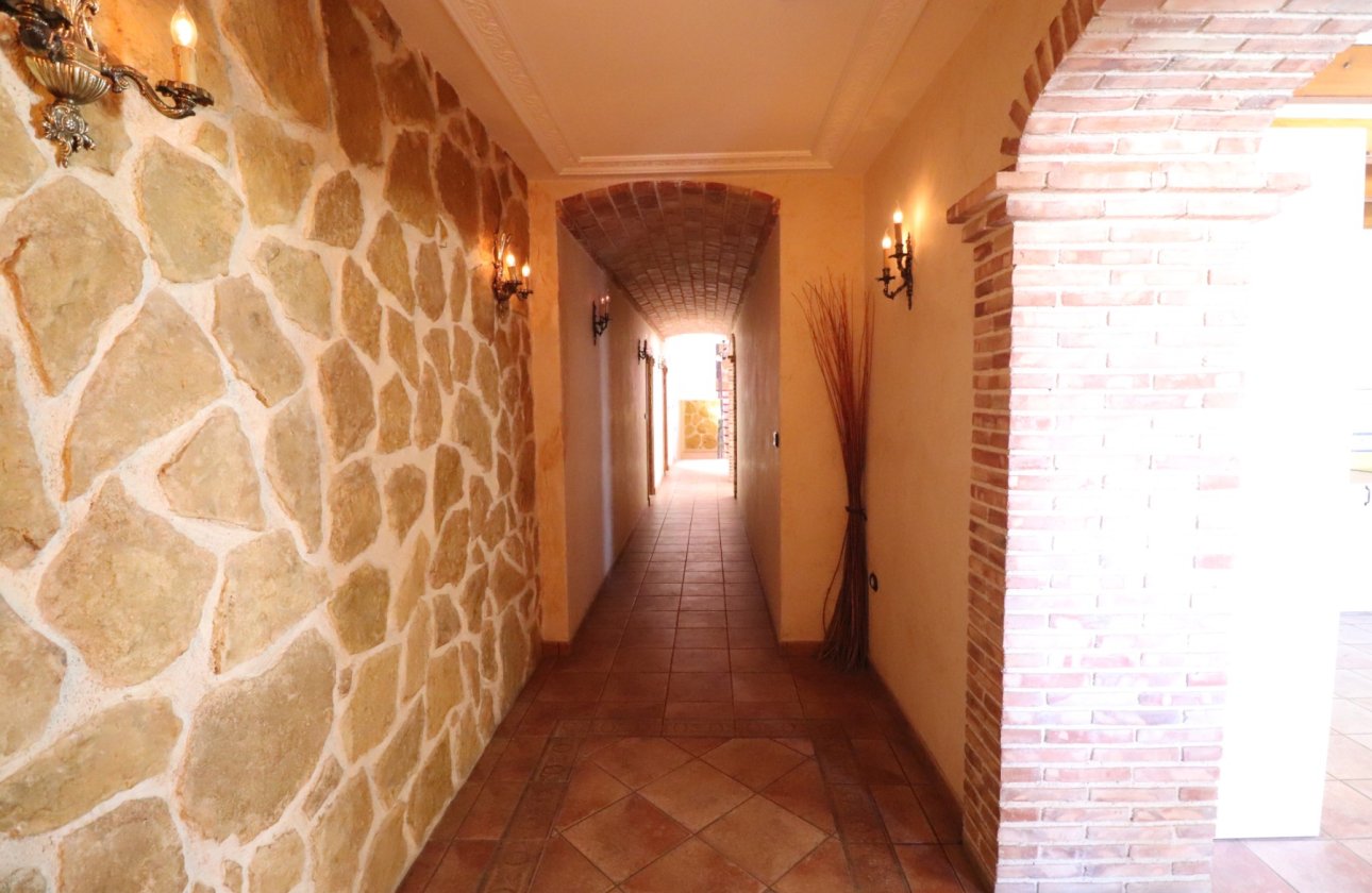 Resale - Villa - Formentera del Segura - Formentera - Village