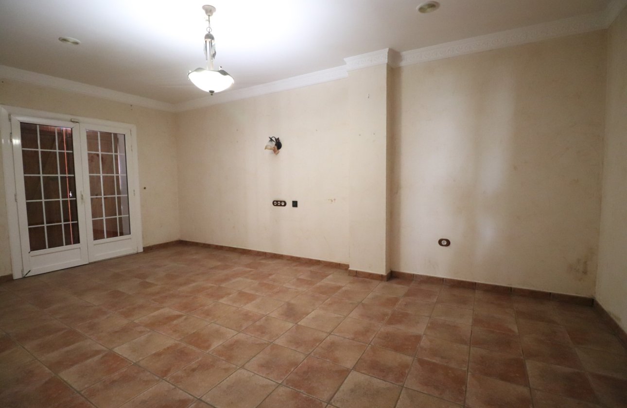 Resale - Villa - Formentera del Segura - Formentera - Village