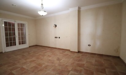 Resale - Villa - Formentera del Segura - Formentera - Village