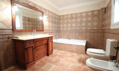 Resale - Villa - Formentera del Segura - Formentera - Village