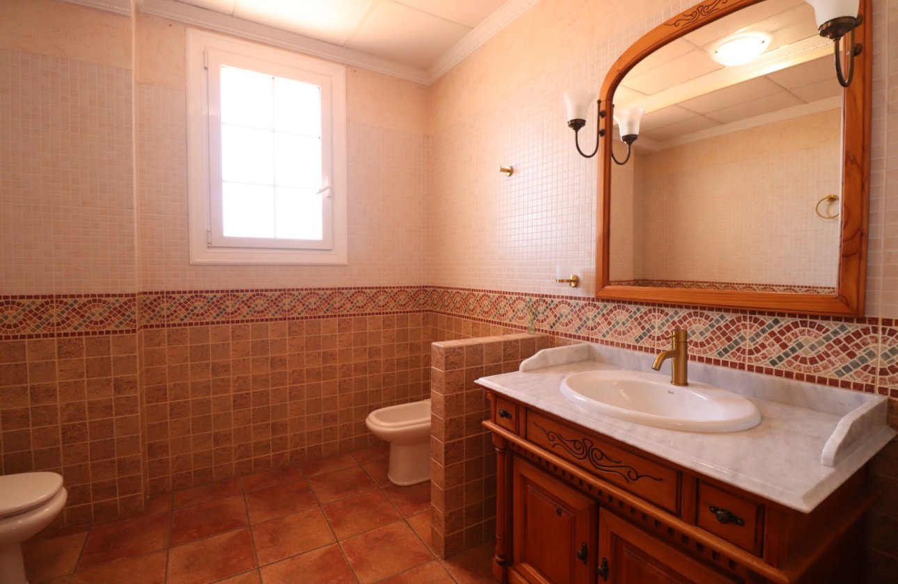 Resale - Villa - Formentera del Segura - Formentera - Village