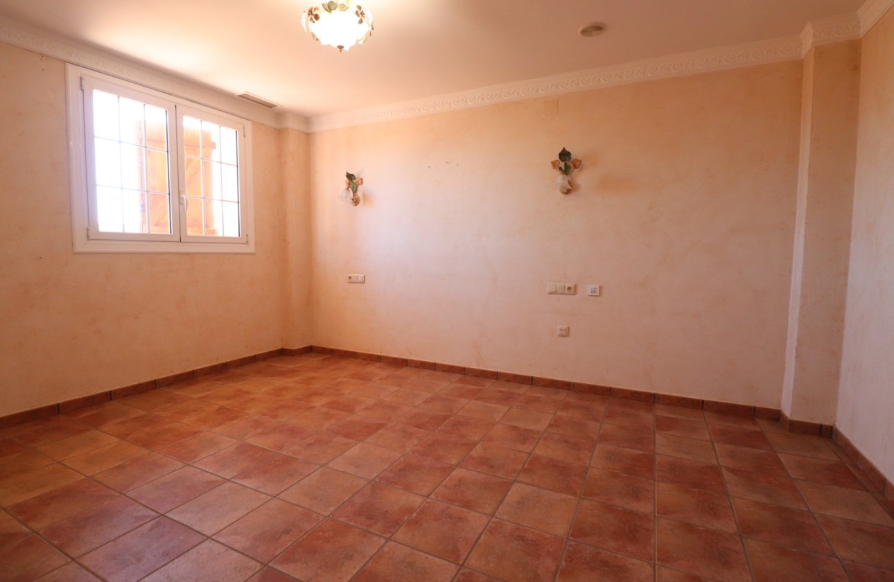 Resale - Villa - Formentera del Segura - Formentera - Village