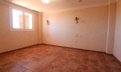 Resale - Villa - Formentera del Segura - Formentera - Village